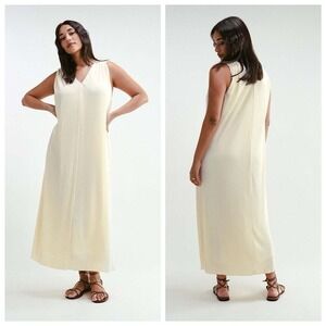 Darling Society Espresso Plisse‎ Maxi Dress Womens Sz S Beige V-Neck Sleeveless